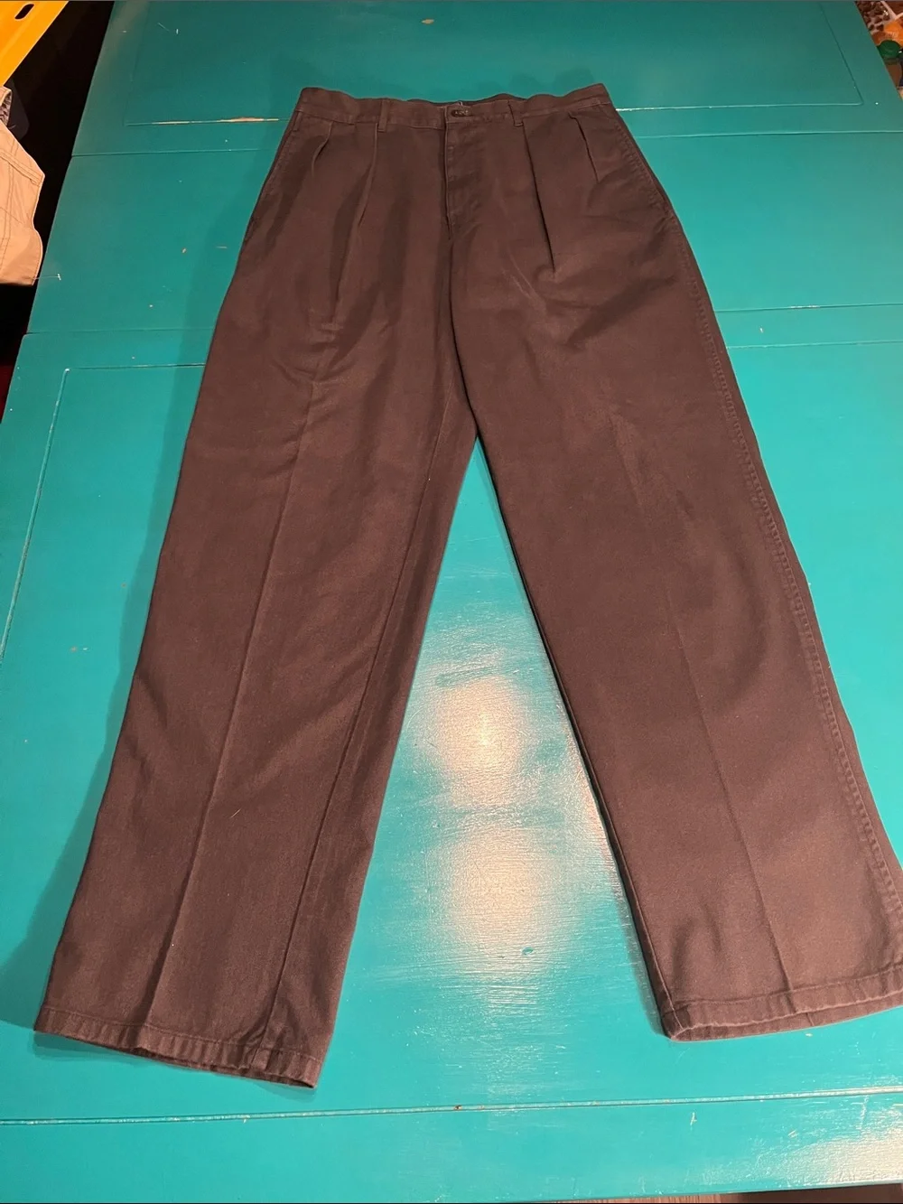 Vintage Logo Polo by Ralph Lauren Grey Pleated Chinos - Straight Leg